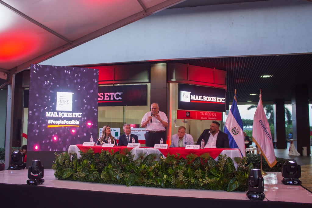 mail-boxes-el-salvador-3