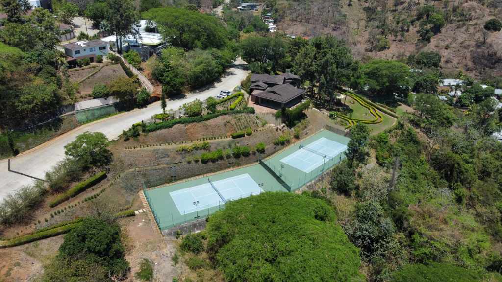 las-luces-gated-community-el-salvador